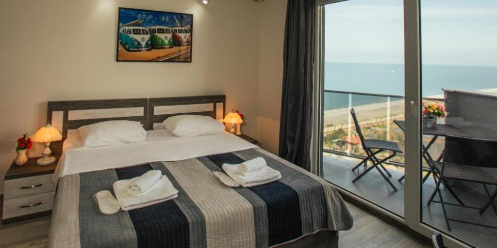 Luxury Apartments Batumi Luaran gambar