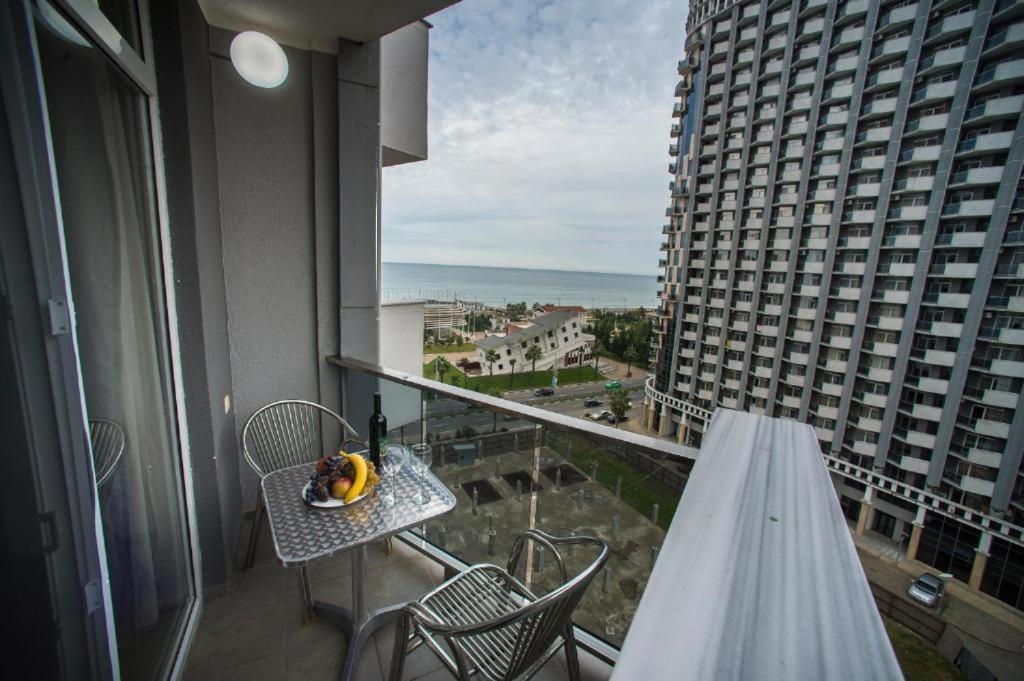 Luxury Apartments Batumi Luaran gambar
