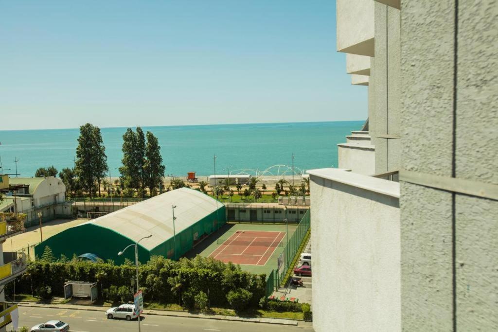 Luxury Apartments Batumi Luaran gambar
