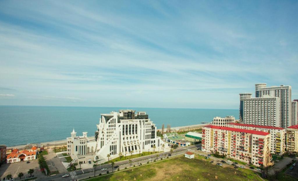 Luxury Apartments Batumi Luaran gambar