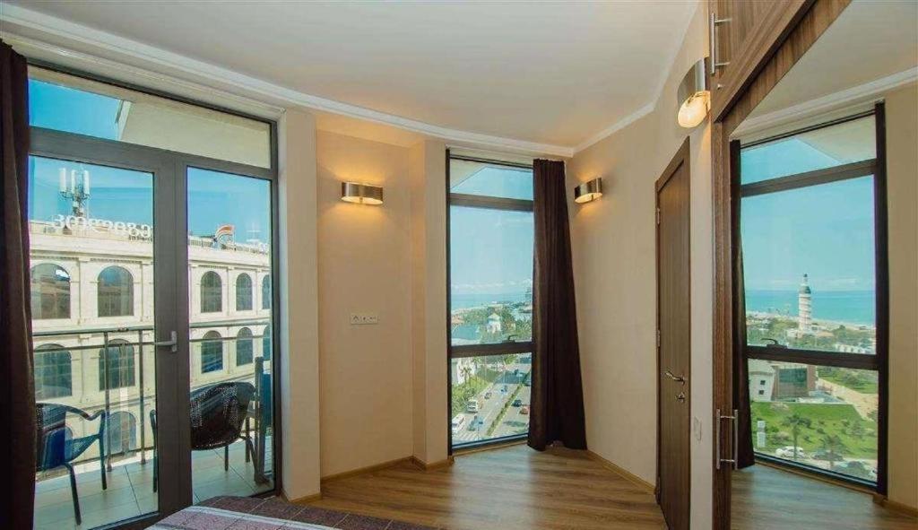 Luxury Apartments Batumi Luaran gambar