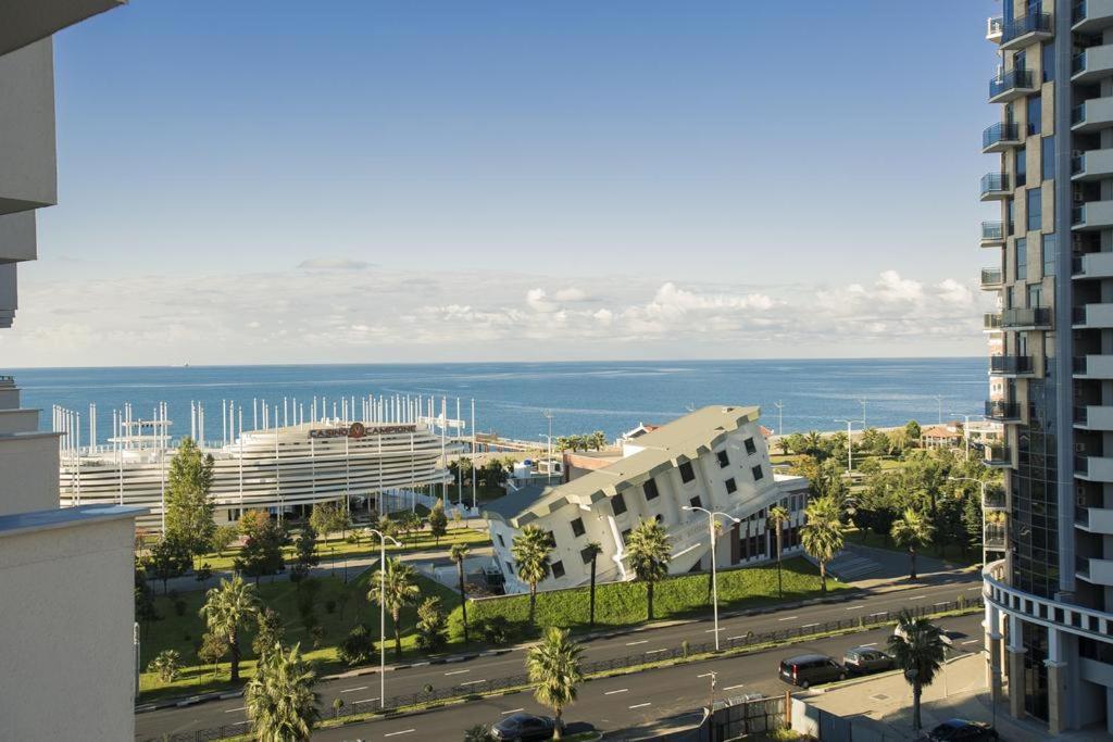Luxury Apartments Batumi Luaran gambar